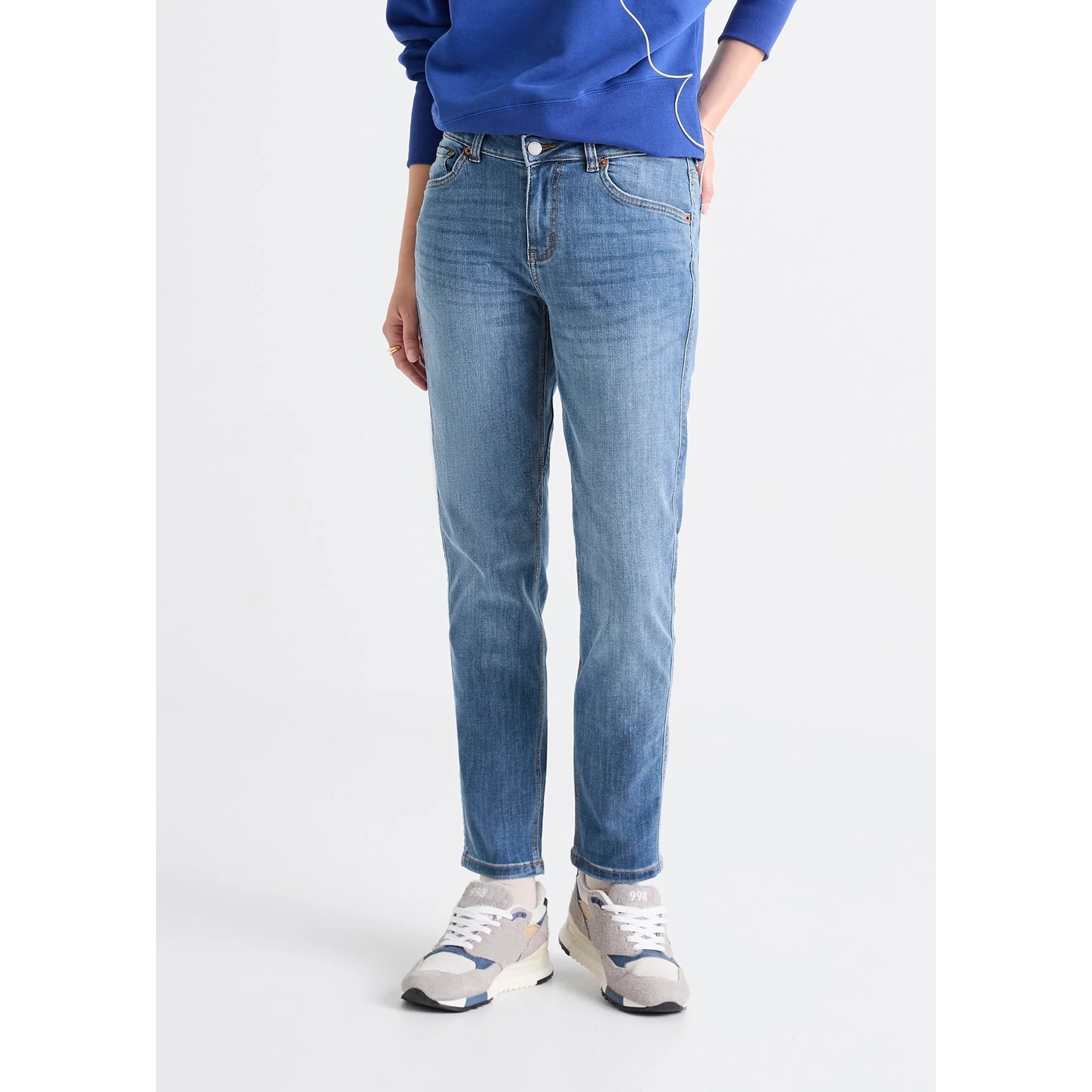 Women's Performance Denim Girlfriend Jeans
